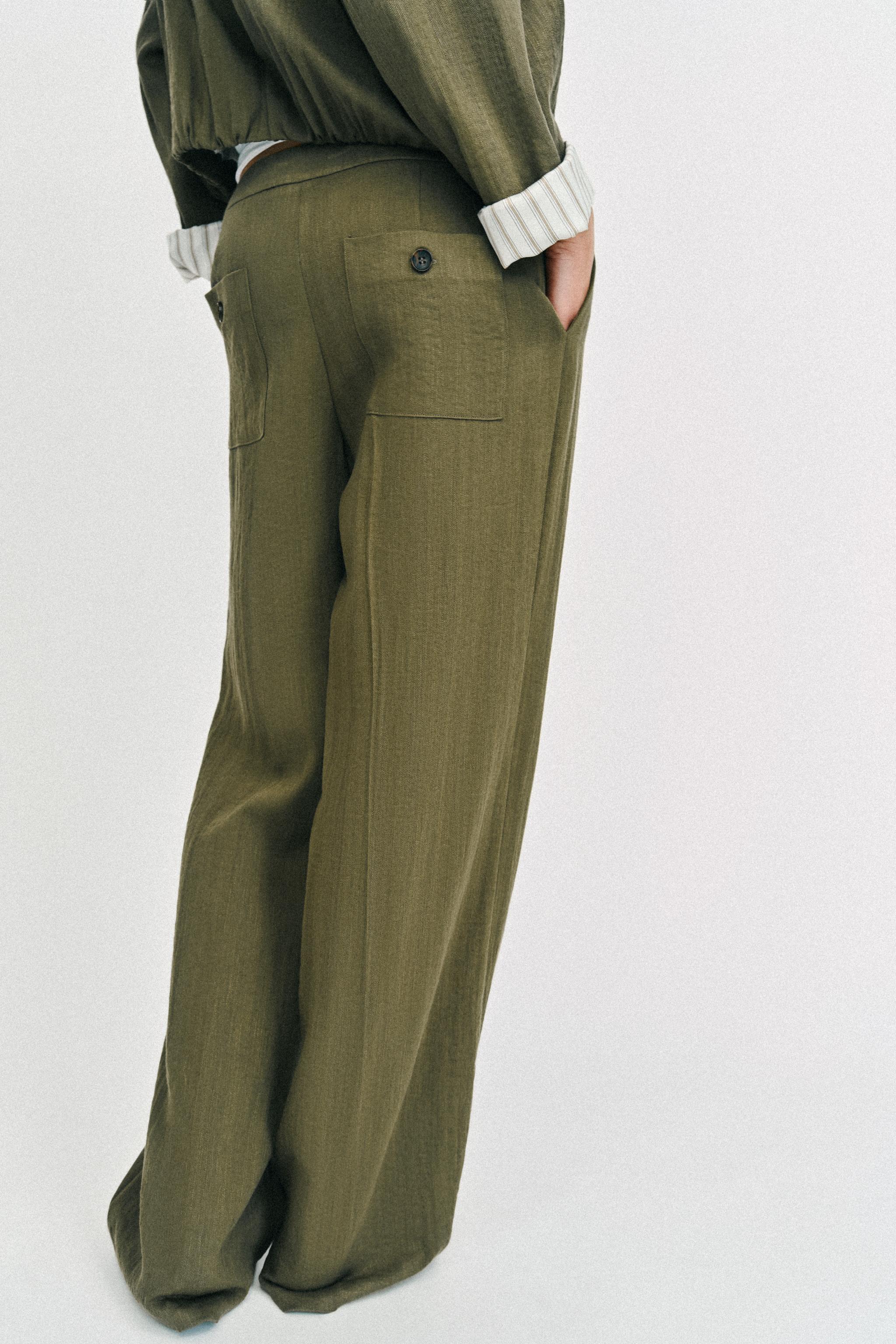 STRAIGHT LEG PIN TUCK PANTS